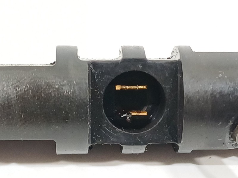 Recambio de inyector para ssangyong rodius xdi referencia OEM IAM A6650170221  EJBR04401D