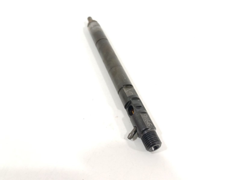 Recambio de inyector para ssangyong rodius xdi referencia OEM IAM A6650170221  EJBR04401D