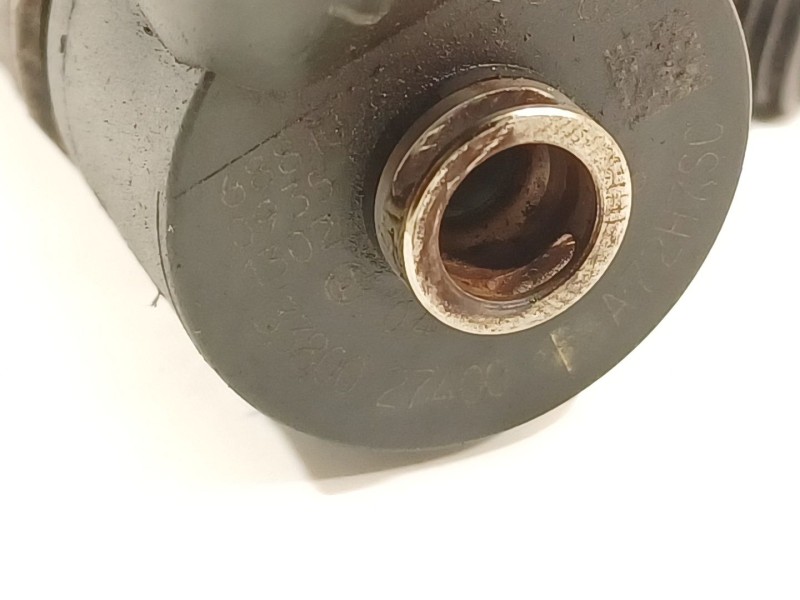 Recambio de inyector para kia carens (un) concept referencia OEM IAM 3380027400  0445110258