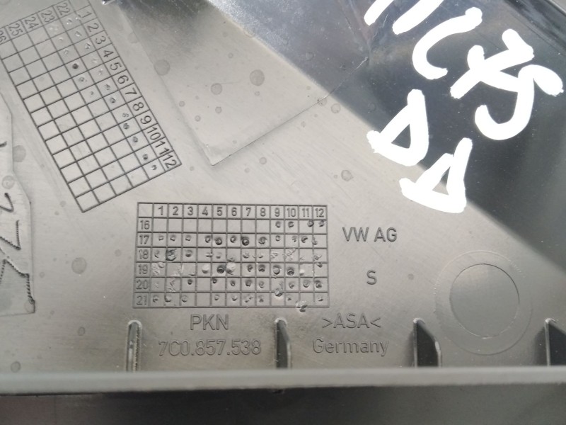 Recambio de moldura para volkswagen crafter kasten (sy) furgón 35 bl ta fwd referencia OEM IAM 7C0857538  