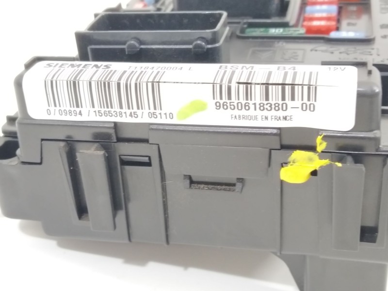 Recambio de caja reles / fusibles para citroën c2 (jm_) 1.4 hdi referencia OEM IAM 9650618380  