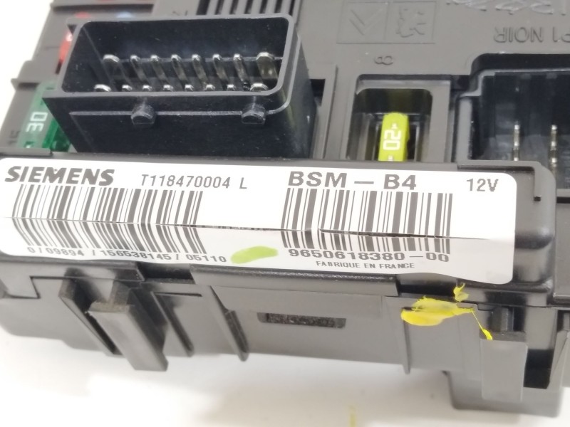 Recambio de caja reles / fusibles para citroën c2 (jm_) 1.4 hdi referencia OEM IAM 9650618380  