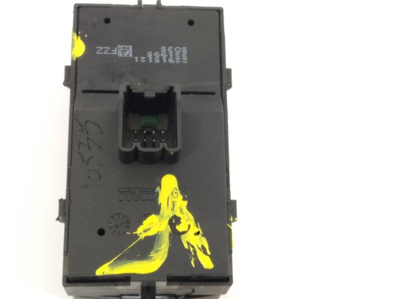 Recambio de mando elevalunas delantero izquierdo para opel insignia berlina 2.0 cdti referencia OEM IAM 22915121  