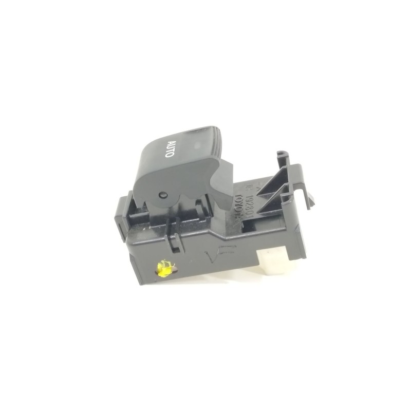 Recambio de mando elevalunas delantero derecho para toyota auris (_e18_) 1.8 hybrid (zwe186_) referencia OEM IAM 8481002140  192