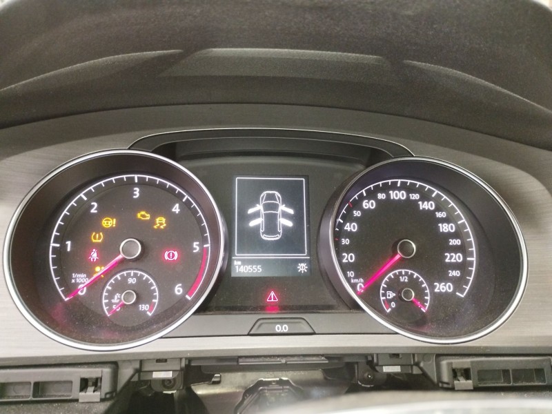 Recambio de cuadro instrumentos para volkswagen golf vii (5g1, bq1, be1, be2) 1.6 tdi referencia OEM IAM 5G0920861A  