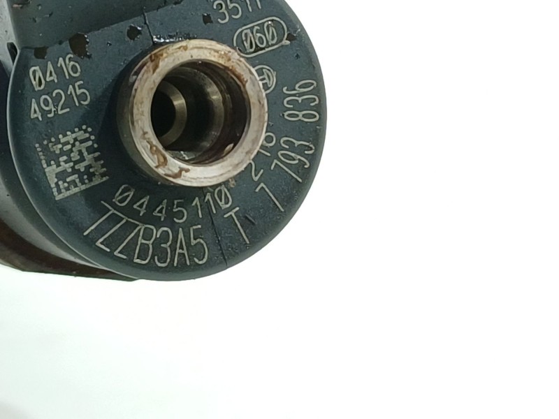 Recambio de inyector para bmw serie 3 berlina (e46) 320d referencia OEM IAM 7793836  0445110216