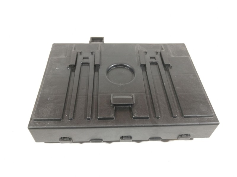 Recambio de modulo electronico para ford fiesta (cb1) titanium referencia OEM IAM 8V5115K600CG  