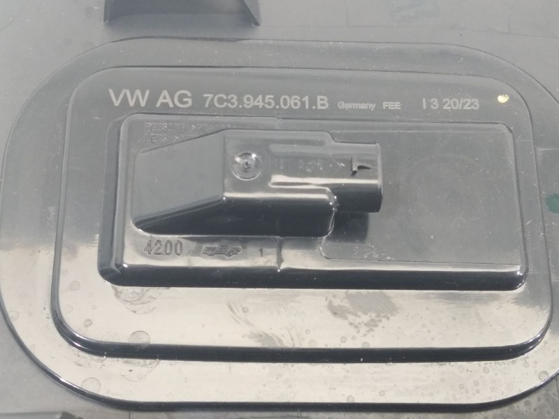 Recambio de moldura para volkswagen crafter kasten (sy) furgón 35 bl ta fwd referencia OEM IAM 7C0853753  7C08537539B9