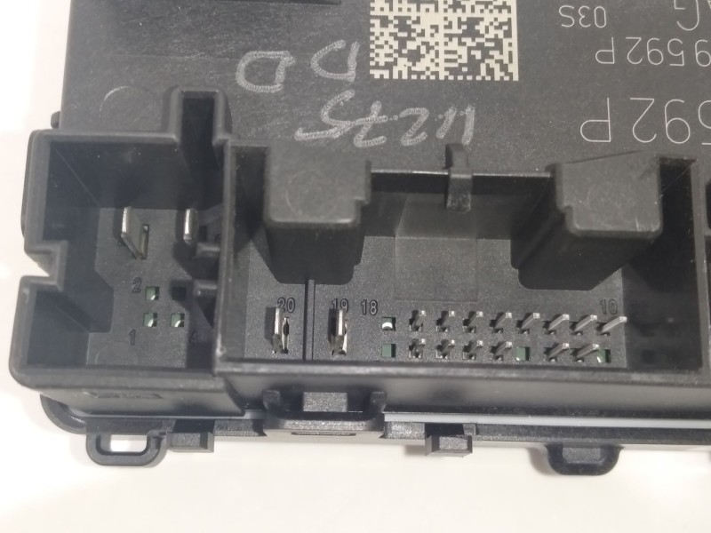 Recambio de modulo electronico para volkswagen crafter kasten (sy) furgón 35 bl ta fwd referencia OEM IAM 5Q4959592P  