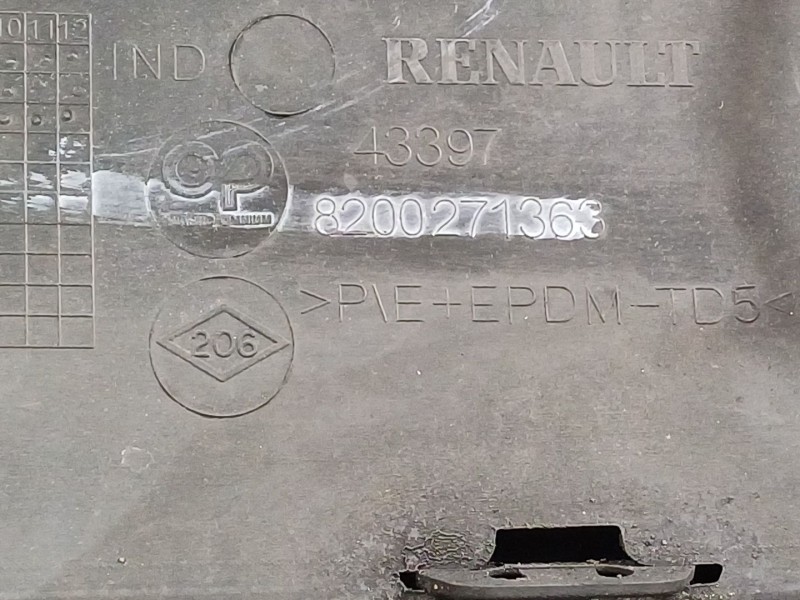Recambio de paragolpes trasero para renault megane ii berlina 5p confort authentique referencia OEM IAM 8200271363  