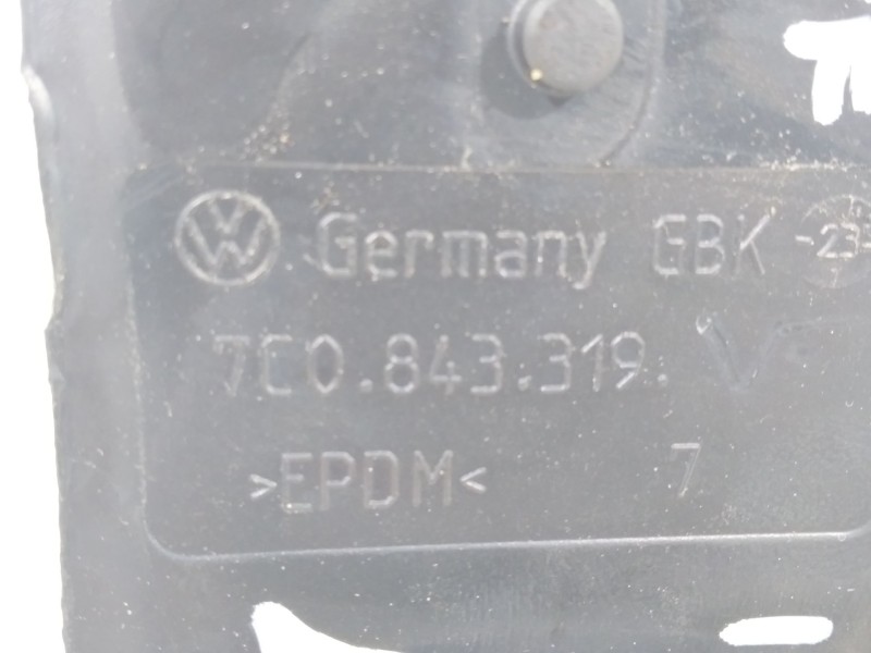 Recambio de no identificado para volkswagen crafter kasten (sy) furgón 35 bl ta fwd referencia OEM IAM 7C0843319  