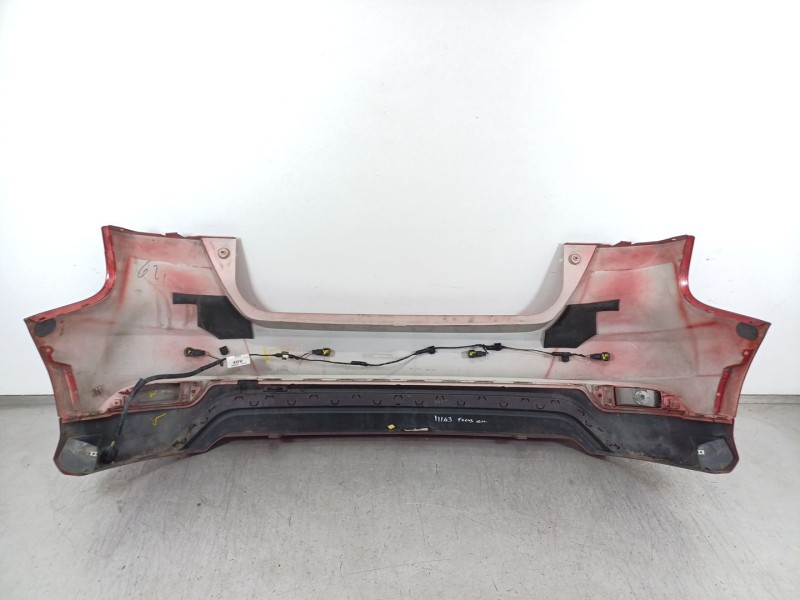 Recambio de paragolpes trasero para ford focus turn. st-line b&r referencia OEM IAM F1EB17906A  