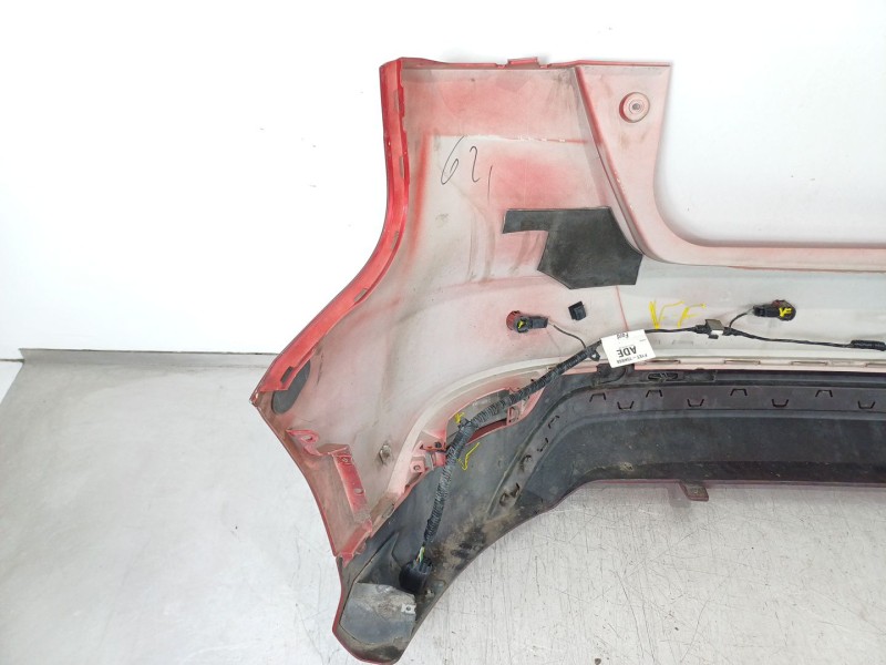 Recambio de paragolpes trasero para ford focus turn. st-line b&r referencia OEM IAM F1EB17906A  