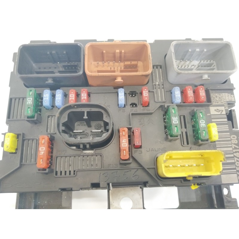 Recambio de caja reles / fusibles para citroën c3 i (fc_, fn_) 1.4 hdi referencia OEM IAM 9659741780  
