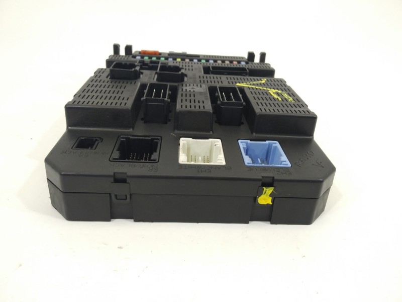 Recambio de caja reles / fusibles para peugeot 207 sport referencia OEM IAM 9659285380  