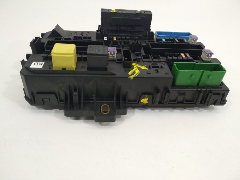 Recambio de caja reles / fusibles para opel astra h sedán (a04) 1.7 cdti (l69) referencia OEM IAM 5DK00990820 24453850 94700786