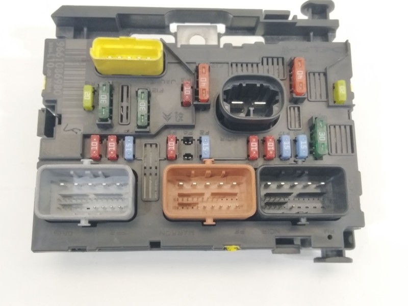 Recambio de caja reles / fusibles para peugeot 207/207+ (wa_, wc_) 1.4 16v referencia OEM IAM 9661086980  BSML1000