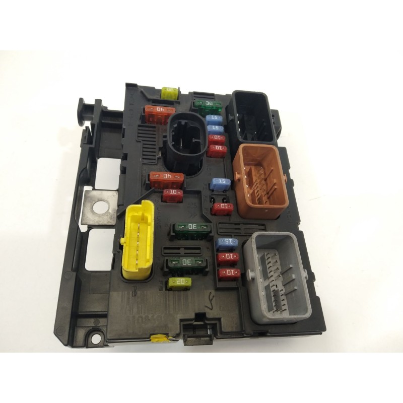 Recambio de caja reles / fusibles para peugeot 207/207+ (wa_, wc_) 1.4 16v referencia OEM IAM 9661086980  BSML1000