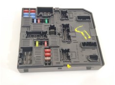 Recambio de caja reles / fusibles para nissan qashqai ii suv (j11, j11_) 1.5 dci referencia OEM IAM 284B75NA1A 5CH811F02 3845834