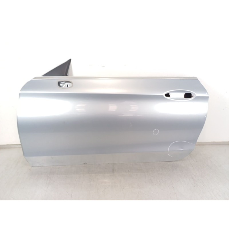 Recambio de puerta delantera izquierda para mercedes-benz clase c (w205) c 220 bluetec / d (205.002, 205.004) referencia OEM IAM