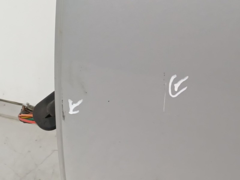 Recambio de puerta trasera izquierda para kia carens (un) concept referencia OEM IAM   