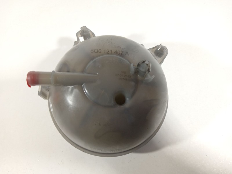 Recambio de deposito expansion para volkswagen golf vii (5g1, bq1, be1, be2) 1.6 tdi referencia OEM IAM 5Q0121407A  