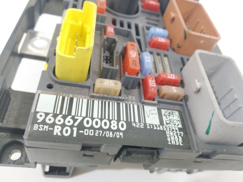 Recambio de caja reles / fusibles para citroën c4 picasso i monospace (ud_) 1.6 hdi referencia OEM IAM 9666700080  