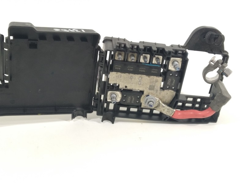 Recambio de caja reles / fusibles para chevrolet orlando (j309) 2.0 d referencia OEM IAM 96964227  