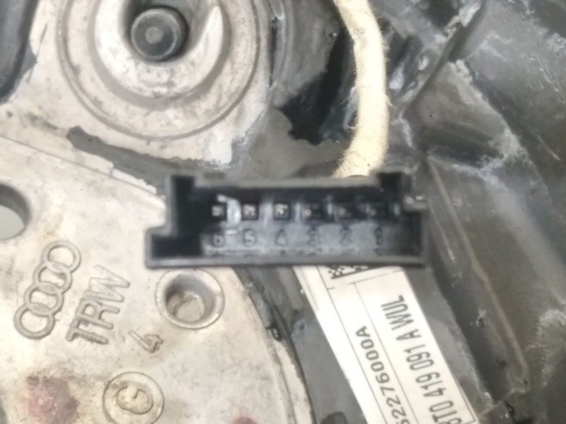 Recambio de volante para audi a4 b8 (8k2) 3.2 fsi quattro referencia OEM IAM 8T0419091A  