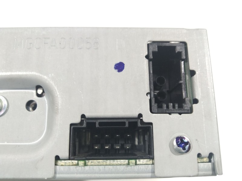 Recambio de sistema audio / radio cd para audi a4 b8 (8k2) 3.2 fsi quattro referencia OEM IAM 8T1035110B  