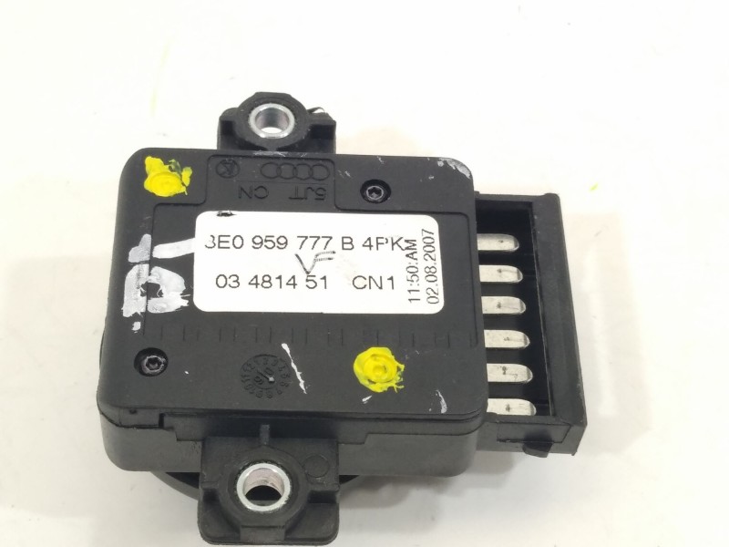 Recambio de mando multifuncion para audi a4 b8 (8k2) 3.2 fsi quattro referencia OEM IAM 8E0959777B  