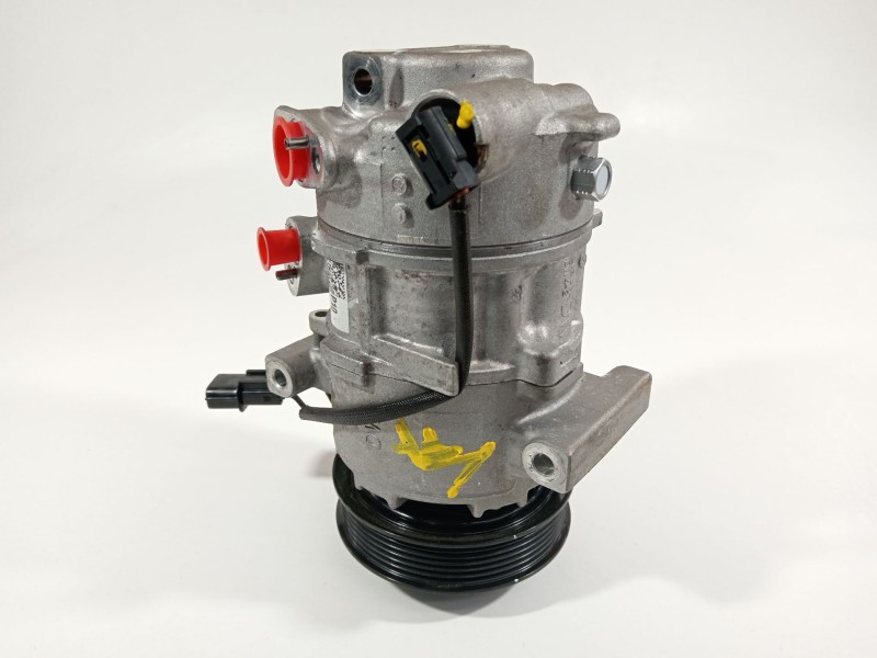 Recambio de compresor aire acondicionado para kia stonic (ybcuv) referencia OEM IAM 1E59E36900 DVE12N 3G2410014