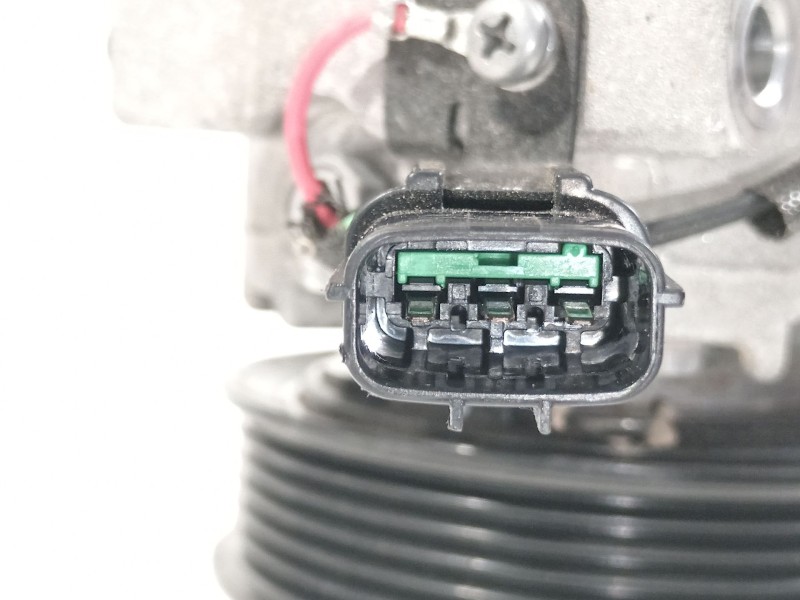 Recambio de compresor aire acondicionado para kia stonic (ybcuv) referencia OEM IAM 1E59E36900 DVE12N 3G2410014