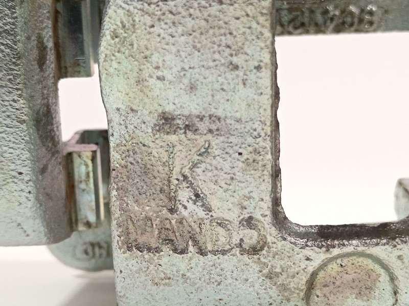 Recambio de pinza freno trasera derecha para kia stonic (ybcuv) referencia OEM IAM 58311H8A08  