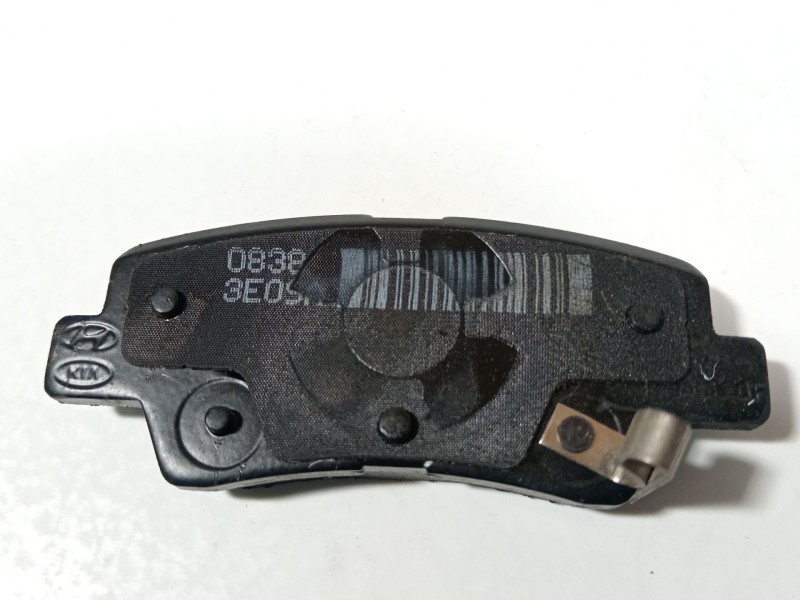 Recambio de pastillas de freno para kia stonic (ybcuv) referencia OEM IAM 58302H8A08  