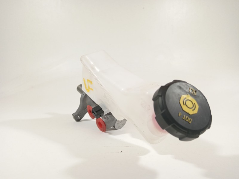 Recambio de bomba freno para kia stonic (ybcuv) referencia OEM IAM 58510H8210  