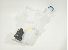 Recambio de deposito limpia para kia stonic (ybcuv) referencia OEM IAM 98610H8500  