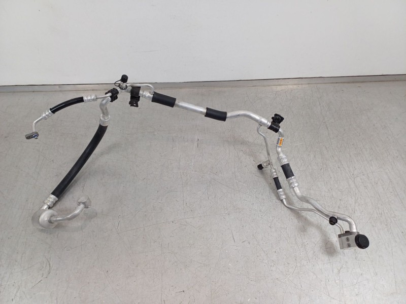 Recambio de tubo aire acondicionado para kia stonic (ybcuv) referencia OEM IAM 97775H8550  t301351230