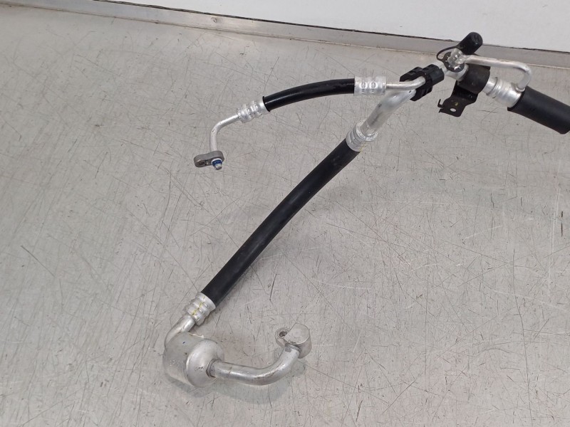 Recambio de tubo aire acondicionado para kia stonic (ybcuv) referencia OEM IAM 97775H8550  t301351230