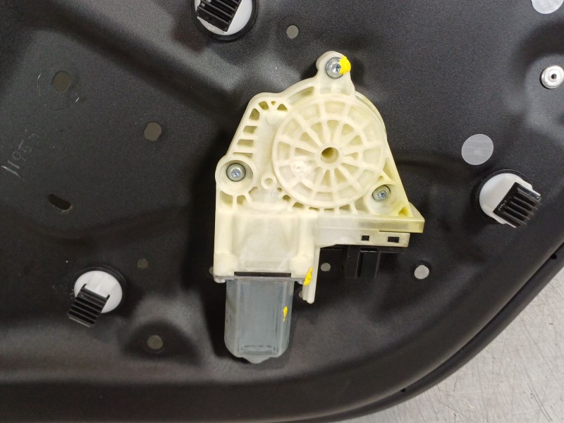 Recambio de elevalunas trasero izquierdo para porsche panamera diesel referencia OEM IAM 97053620100  