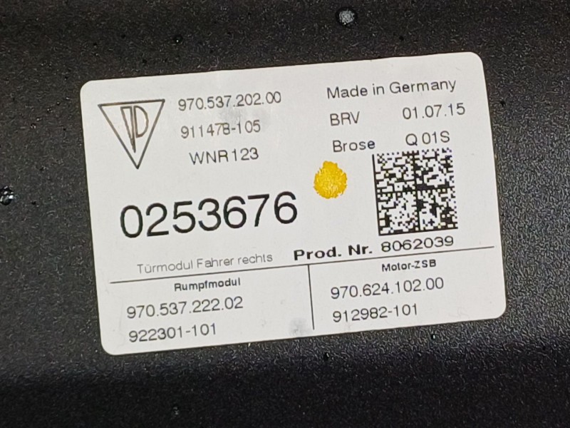 Recambio de elevalunas delantero derecho para porsche panamera diesel referencia OEM IAM 97053720200  