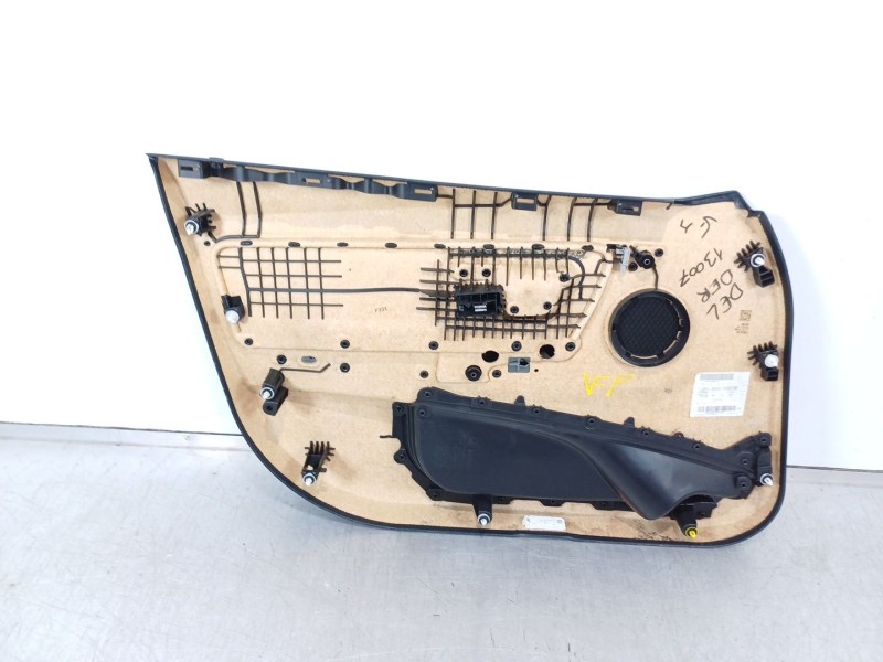 Recambio de guarnecido puerta delantera derecha para bmw serie 3 touring (f31) 320d referencia OEM IAM 3586528  