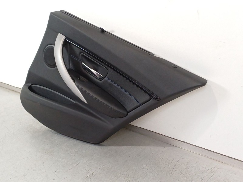 Recambio de guarnecido puerta trasera derecha para bmw serie 3 touring (f31) 320d referencia OEM IAM 88519421  