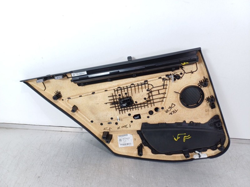 Recambio de guarnecido puerta trasera derecha para bmw serie 3 touring (f31) 320d referencia OEM IAM 88519421  