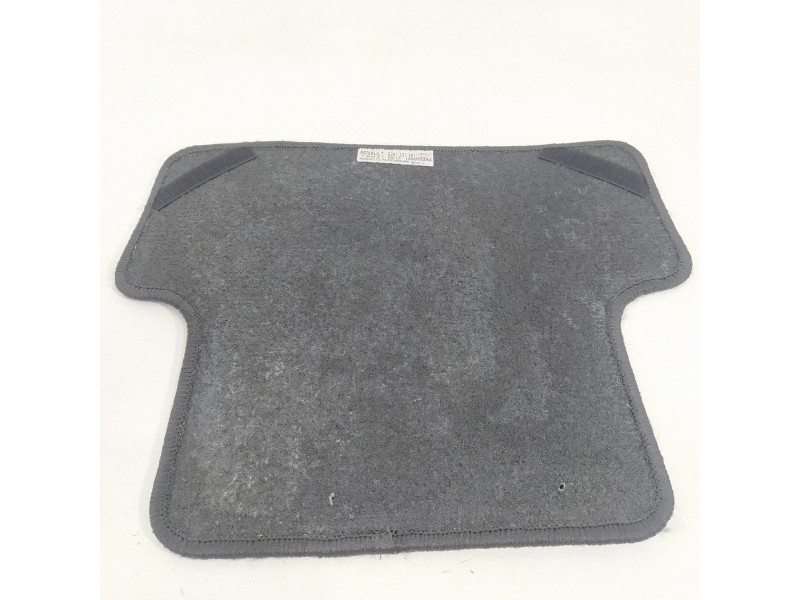 Recambio de juego de alfombrillas para renault clio iv dynamique referencia OEM IAM 8201321301  