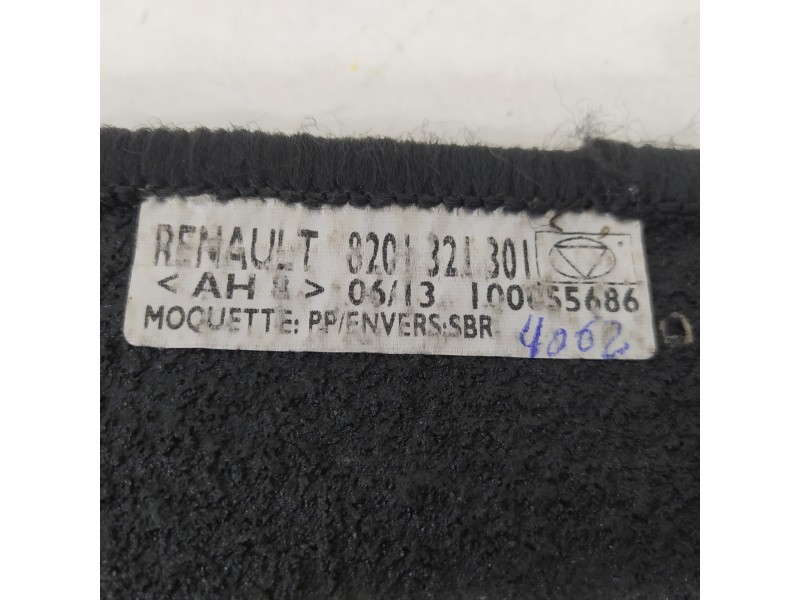 Recambio de juego de alfombrillas para renault clio iv dynamique referencia OEM IAM 8201321301  