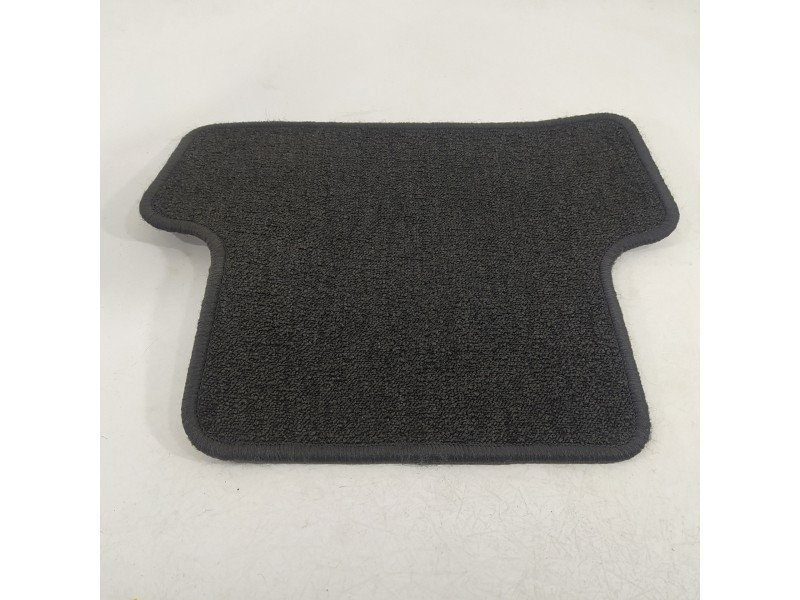 Recambio de juego de alfombrillas para renault clio iv dynamique referencia OEM IAM 8201321301  