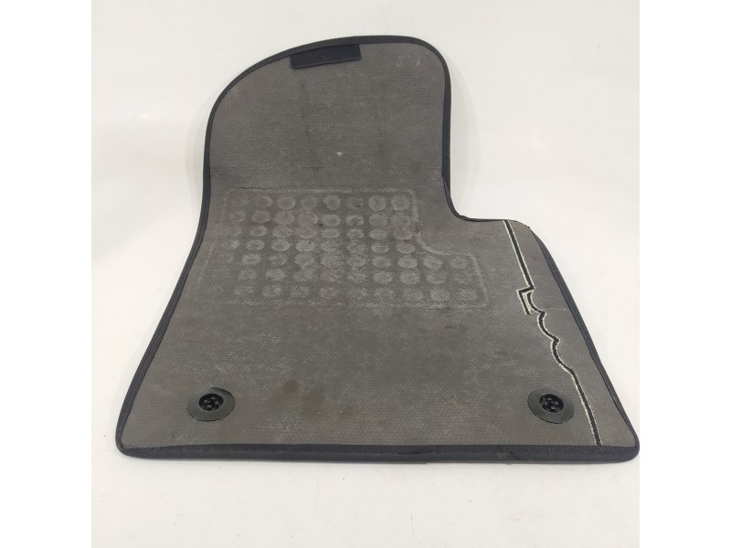 Recambio de juego de alfombrillas para fiat nuova 500 (150) lounge referencia OEM IAM   