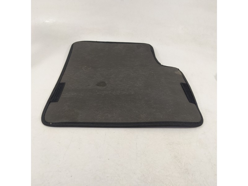 Recambio de juego de alfombrillas para fiat nuova 500 (150) lounge referencia OEM IAM   