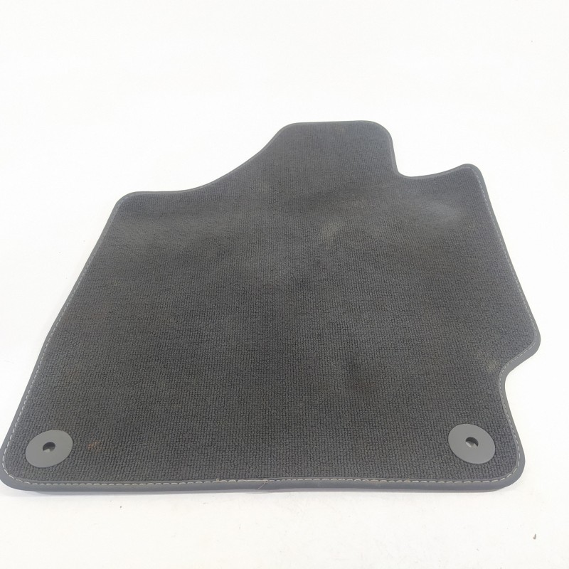 Recambio de juego de alfombrillas para audi tt (8j3/8j9) 2.0 tfsi coupe referencia OEM IAM 8J1863713F 8J1863714F 
